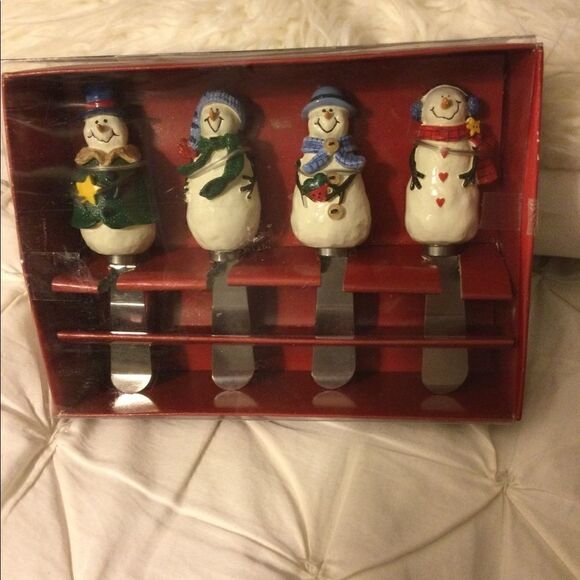 St Nicholas Square Snowmen Christmas Spreaders - Picture 1 of 3